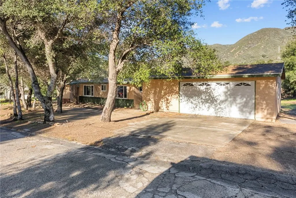 39407 Calle El Fuente, Green Valley, California 91390 home-pic-0