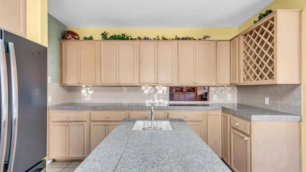 35601 Tranquil Place, Cathedral City, California 92234 home-pic-15