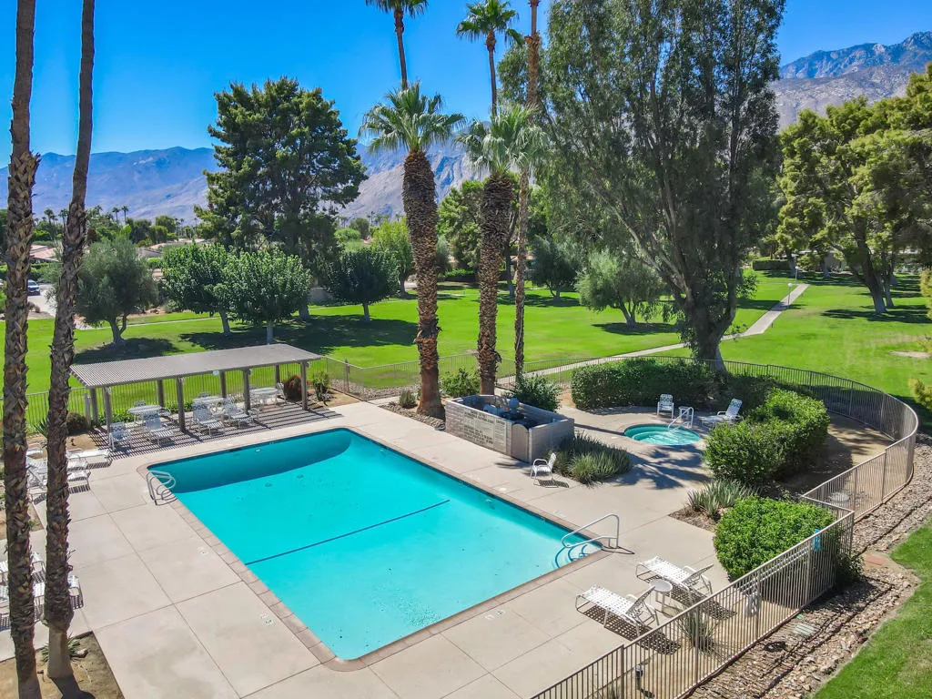 1874 E Sandalwood Drive, Palm Springs, California 92262 home-pic-51