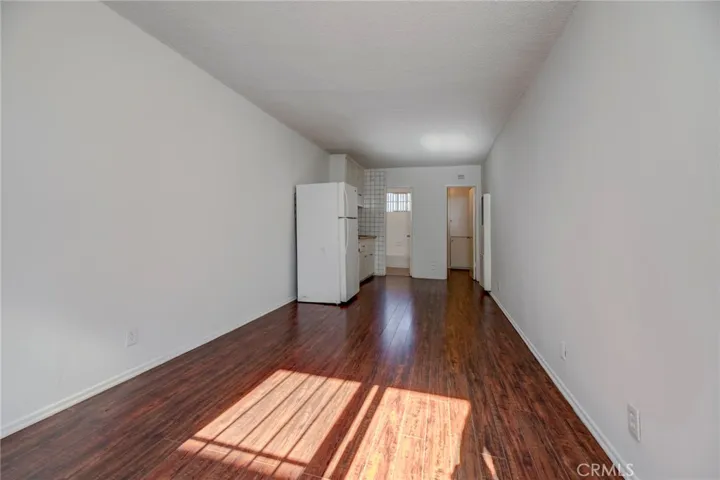 2615 Chariton Street, Los Angeles, California 90034