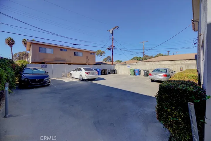 2615 Chariton Street, Los Angeles, California 90034