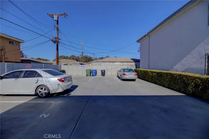 2615 Chariton Street, Los Angeles, California 90034