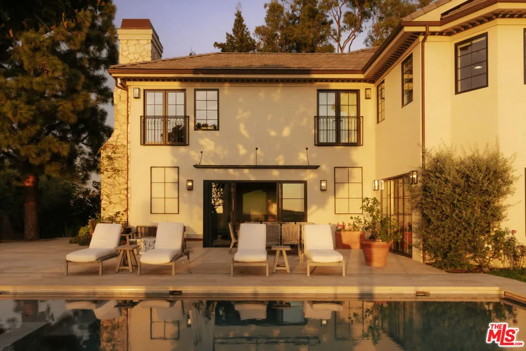 12072 Crest Court, Beverly Hills, California 90210 home-pic-23