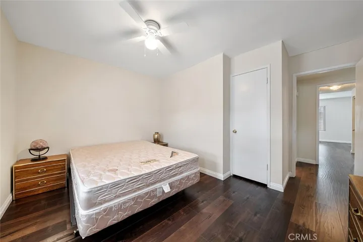 23850 Via Jacara, Valencia, California 91355