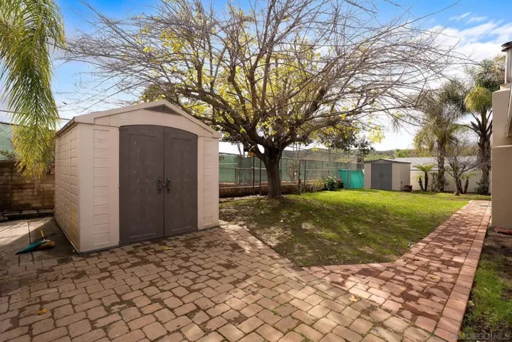 9213 Fenway Rd, Santee, California 92071