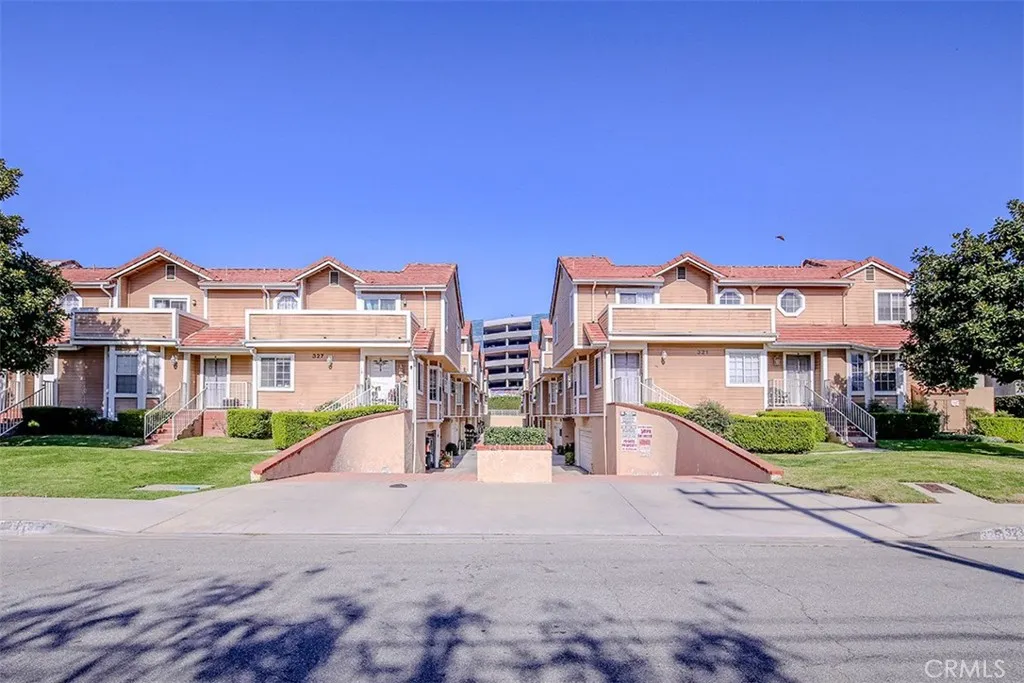 331 Genoa E, Monrovia, California 91016 home-pic-1