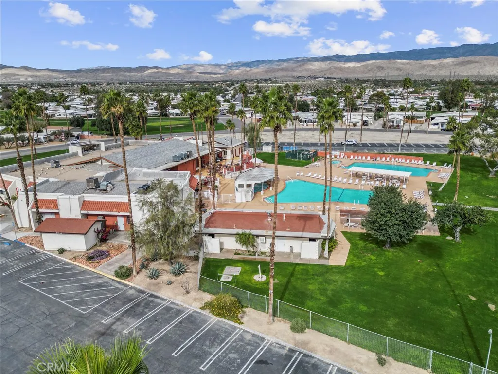 33369 Laura Drive, Thousand Palms, California 92276 home-pic-14