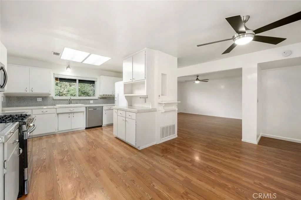 5080 Fresno Avenue, Atascadero, California 93422 home-pic-10