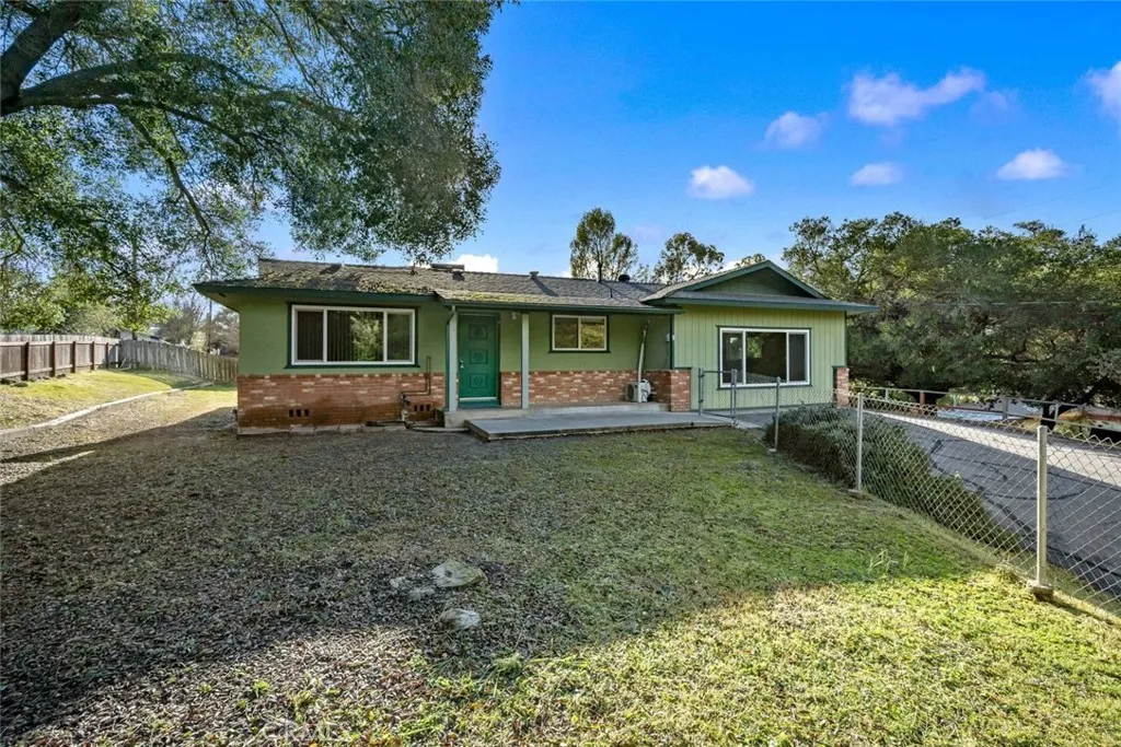 5080 Fresno Avenue, Atascadero, California 93422 home-pic-2