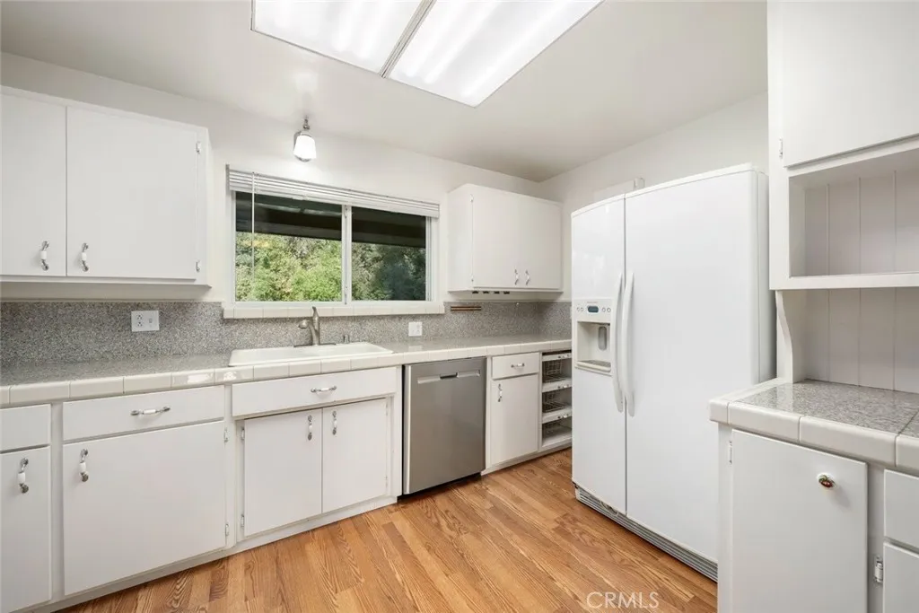 5080 Fresno Avenue, Atascadero, California 93422 home-pic-11