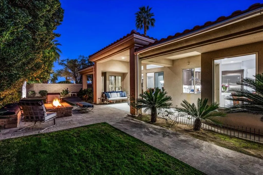 75982 Via Allegre, Indian Wells, California 92210 home-pic-56