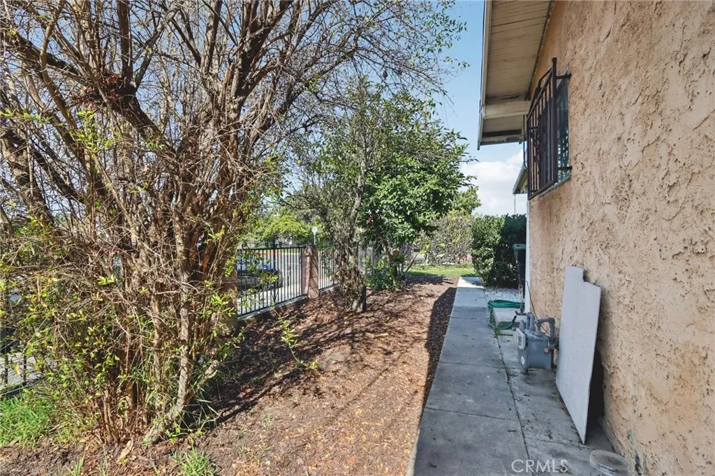 3700 E 55th, Maywood, California 90270 home-pic-21
