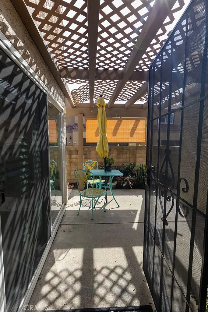 2700 Via Portola, Fullerton, California 92835 home-pic-22