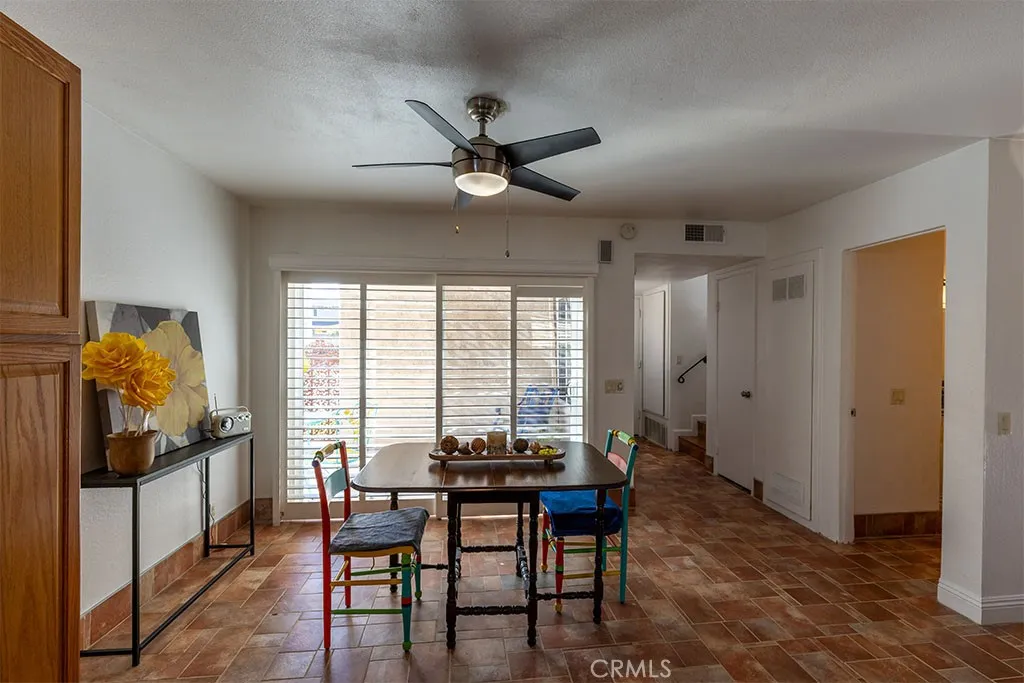 2700 Via Portola, Fullerton, California 92835 home-pic-10