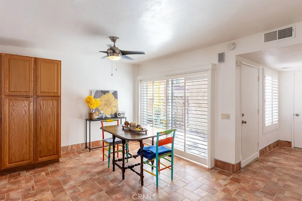 2700 Via Portola, Fullerton, California 92835 home-pic-8