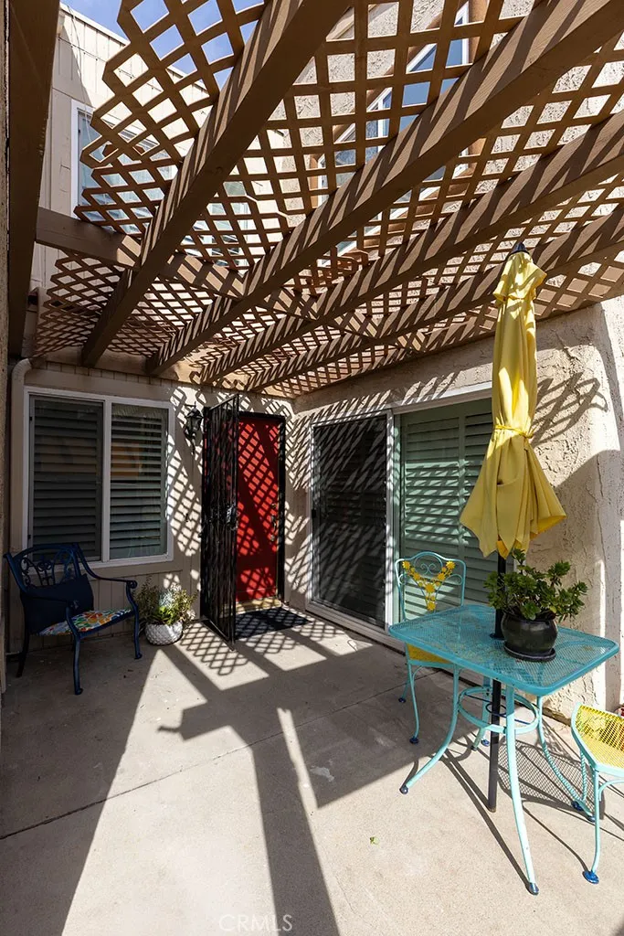 2700 Via Portola, Fullerton, California 92835 home-pic-23