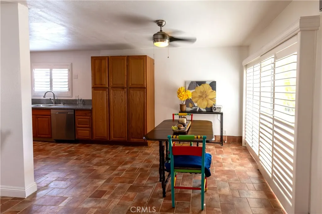 2700 Via Portola, Fullerton, California 92835 home-pic-7