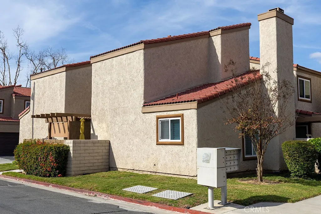 2700 Via Portola, Fullerton, California 92835 home-pic-27