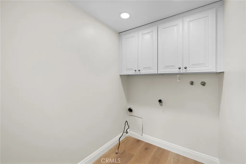 18721 Applewood Cir, Huntington Beach, California 92646 home-pic-13