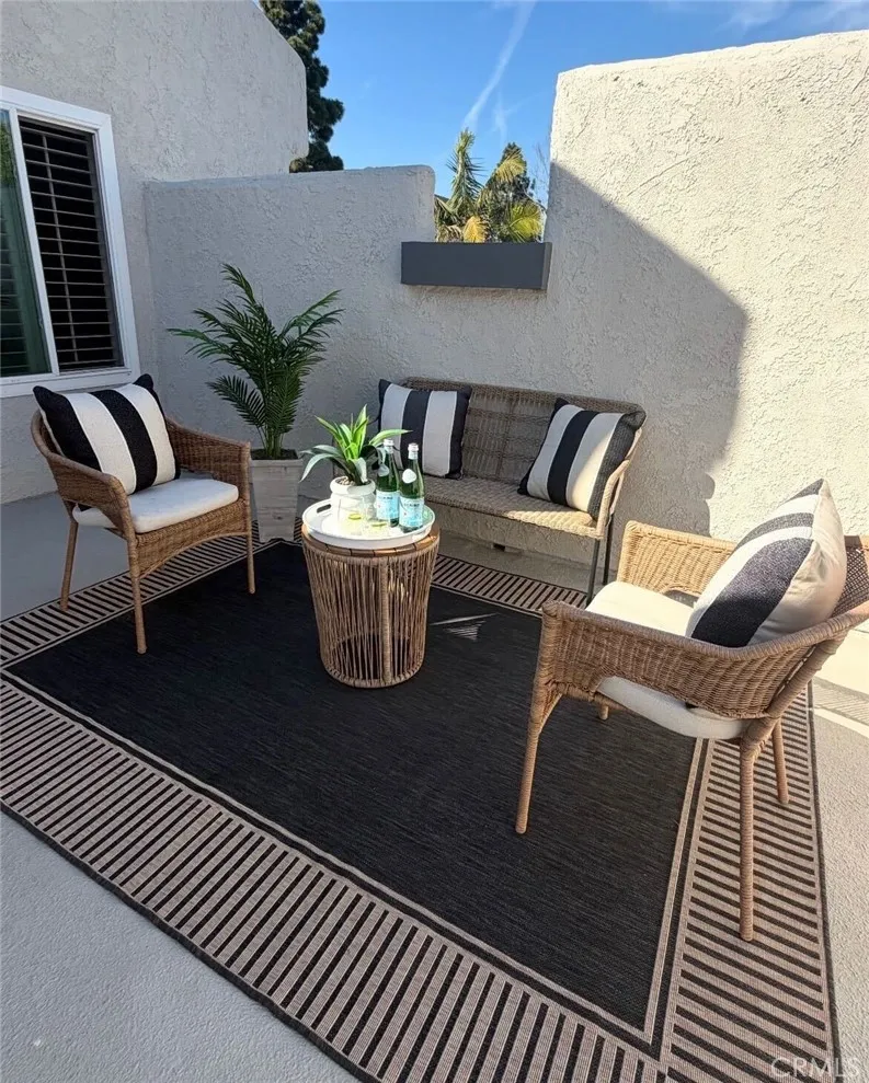 18721 Applewood Cir, Huntington Beach, California 92646 home-pic-20