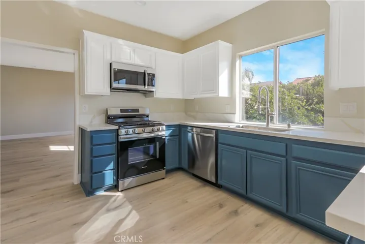 242 Spinnaker Street, San Jacinto, California 92583