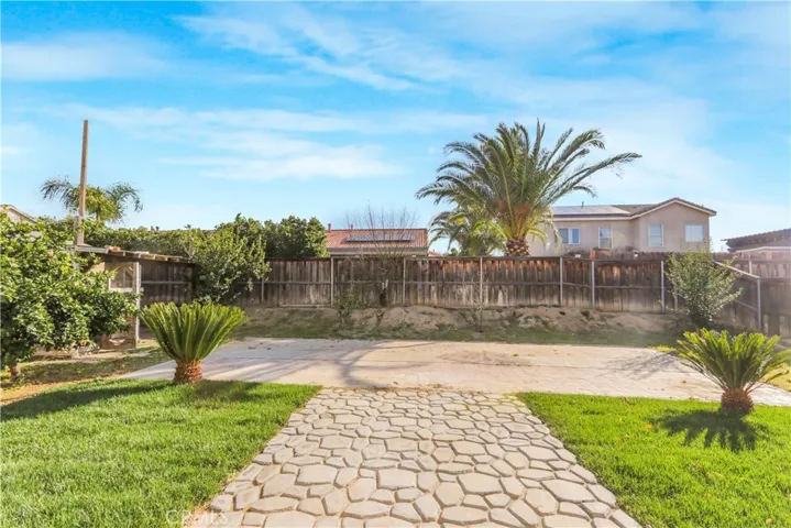 242 Spinnaker Street, San Jacinto, California 92583