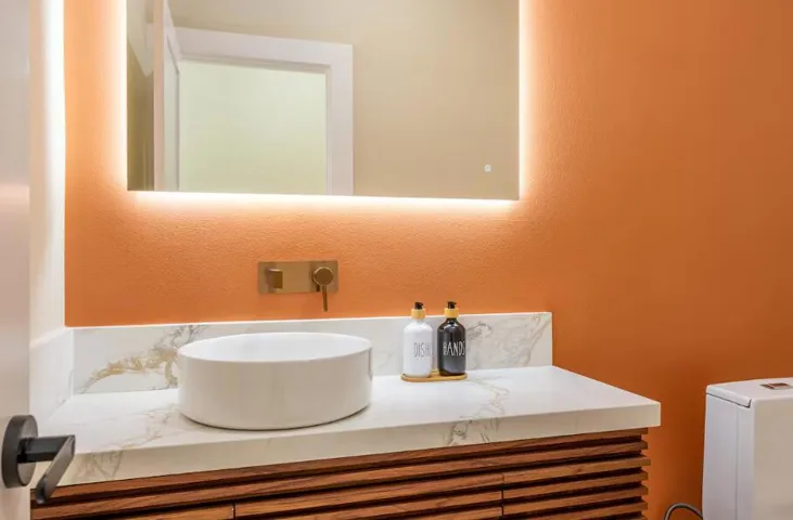 broken arroe bnb pic 13