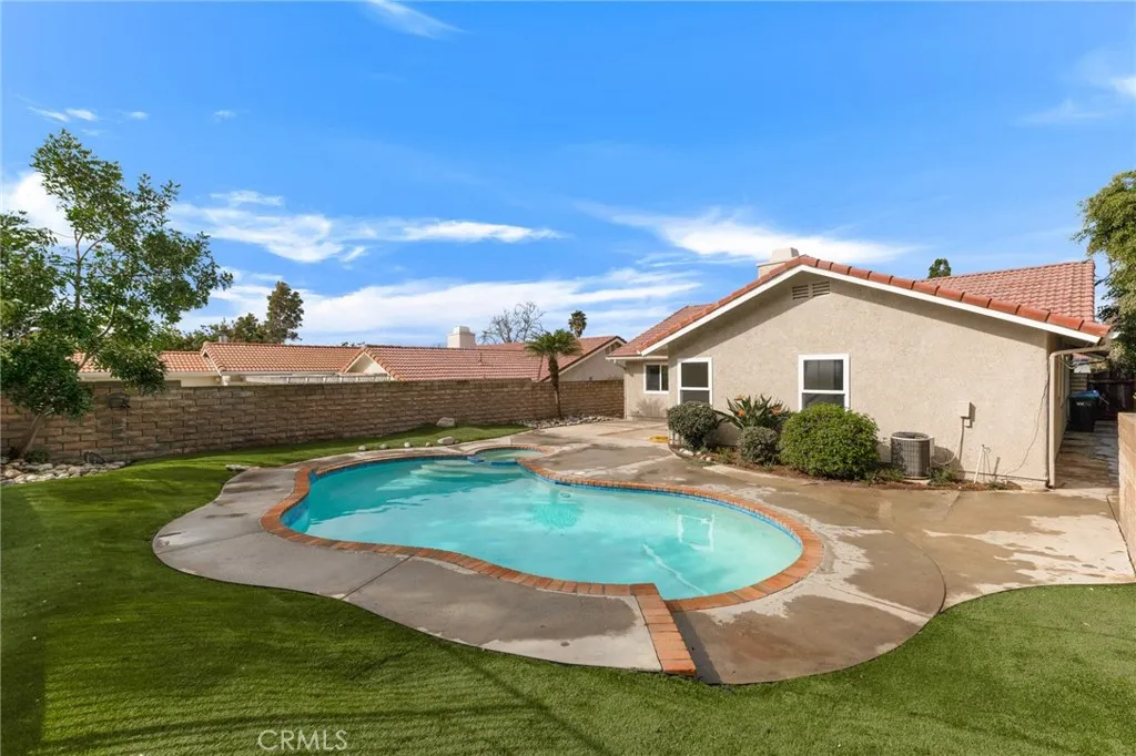 13754 Bear Valley Road, Moorpark, California 93021 home-pic-35