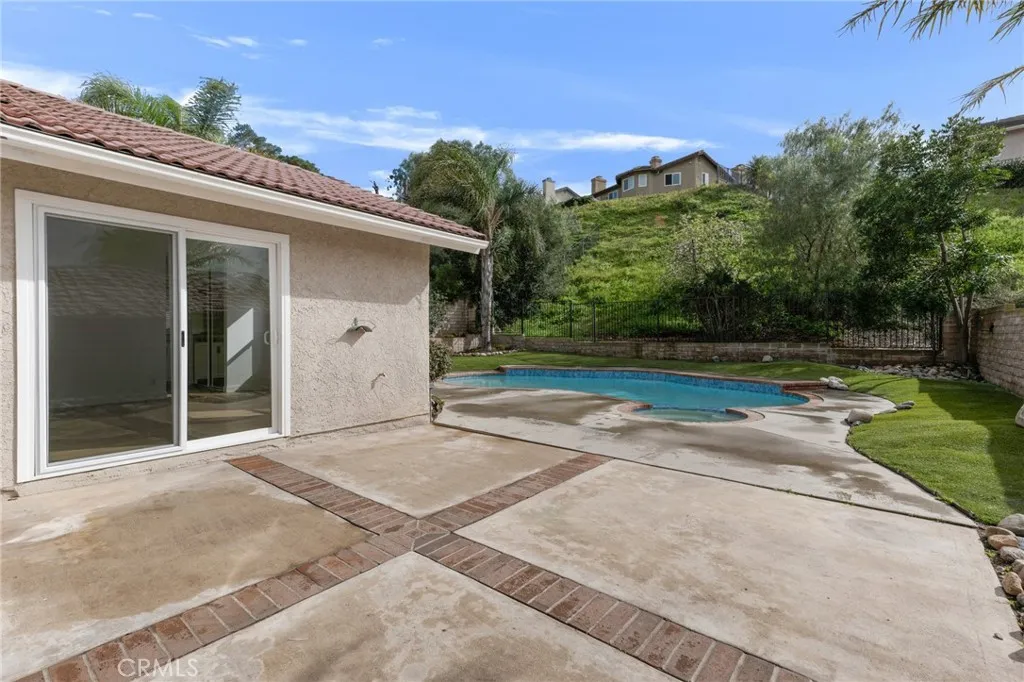 13754 Bear Valley Road, Moorpark, California 93021 home-pic-39