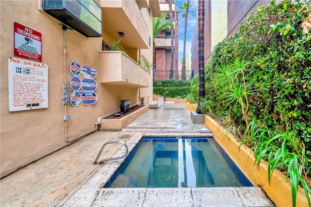 1734 N Fuller 107, Los Angeles, California 90046 home-pic-21