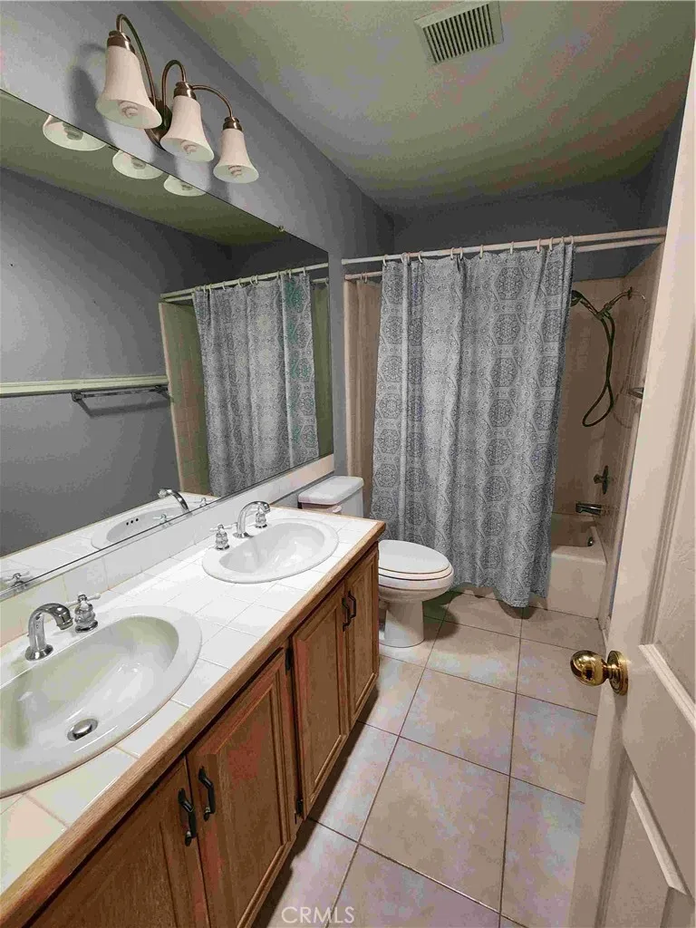 856 Harrow, Hemet, California 92545 home-pic-7