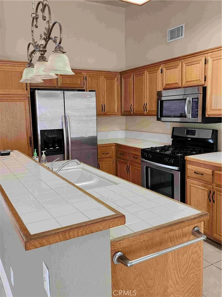856 Harrow, Hemet, California 92545 home-pic-16