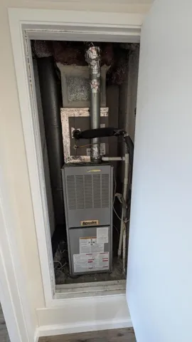 PXL_20260214_234328370