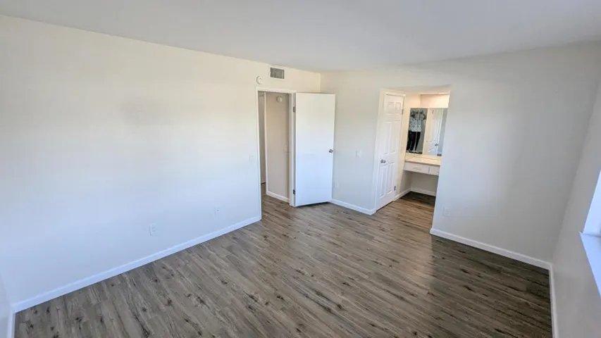 PXL_20260214_234038235