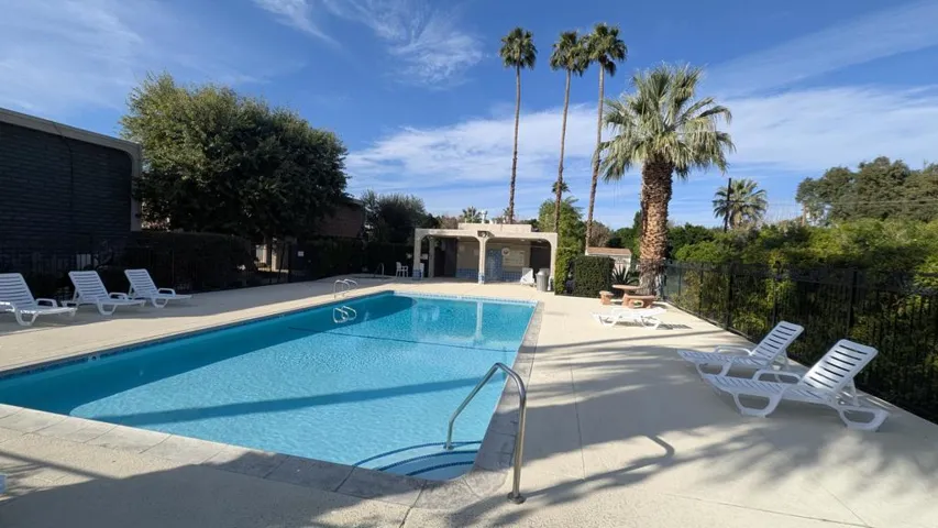 PXL_20260214_230336765