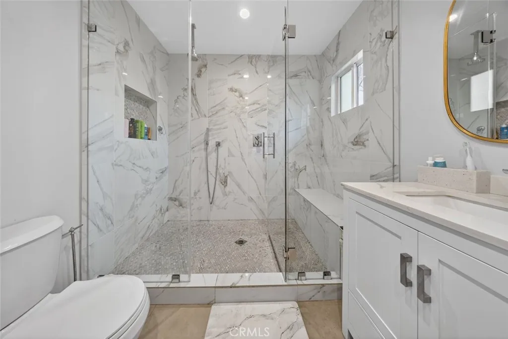 6644 Atoll Avenue, North Hollywood, California 91606 home-pic-52