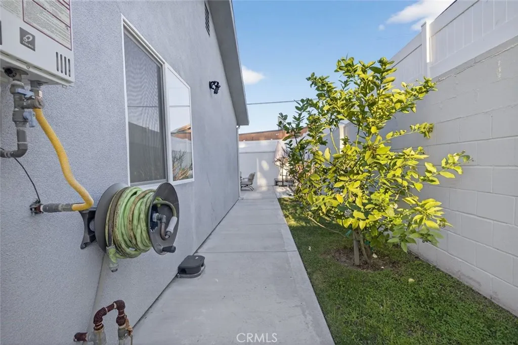 6644 Atoll Avenue, North Hollywood, California 91606 home-pic-29