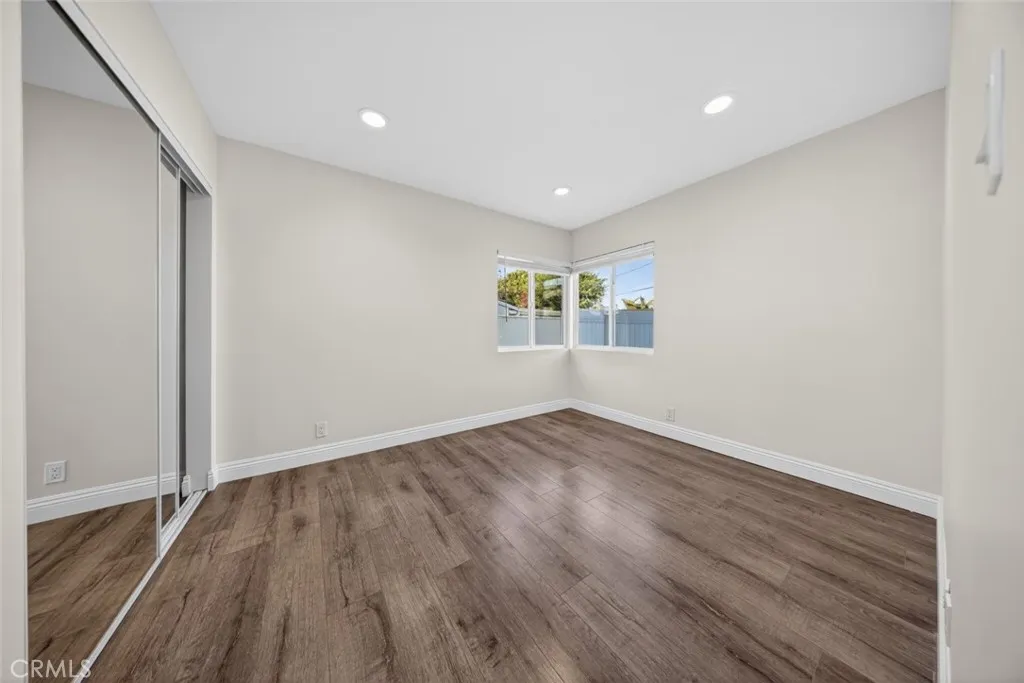 6644 Atoll Avenue, North Hollywood, California 91606 home-pic-18