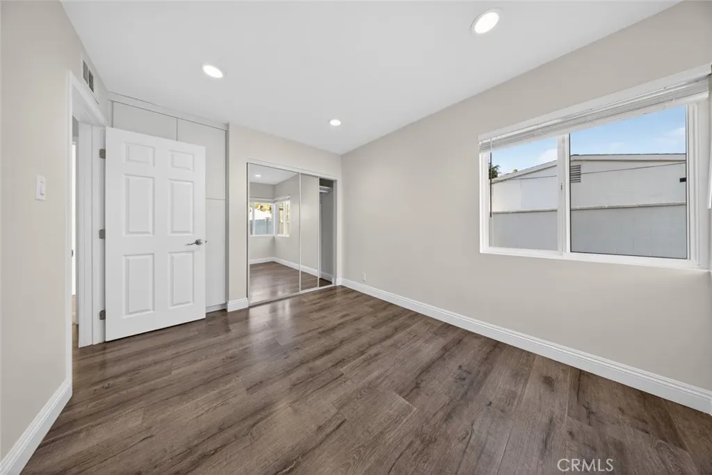 6644 Atoll Avenue, North Hollywood, California 91606 home-pic-19
