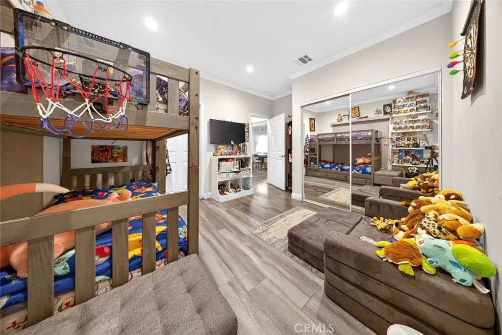 6644 Atoll Avenue, North Hollywood, California 91606 home-pic-48