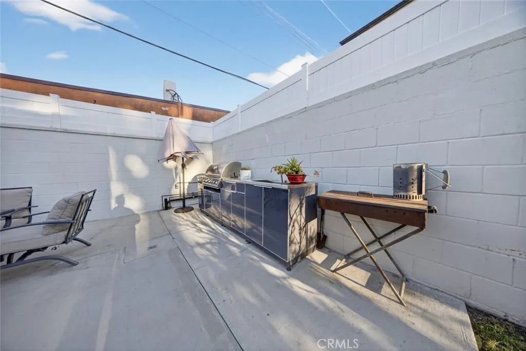 6644 Atoll Avenue, North Hollywood, California 91606 home-pic-31