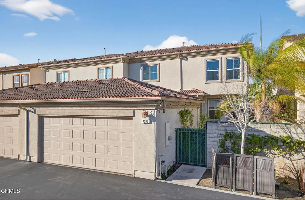 4320 Waterside Lane, Oxnard, California 93035 home-pic-48