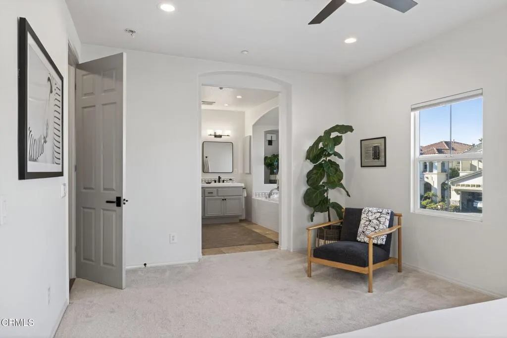 4320 Waterside Lane, Oxnard, California 93035 home-pic-30