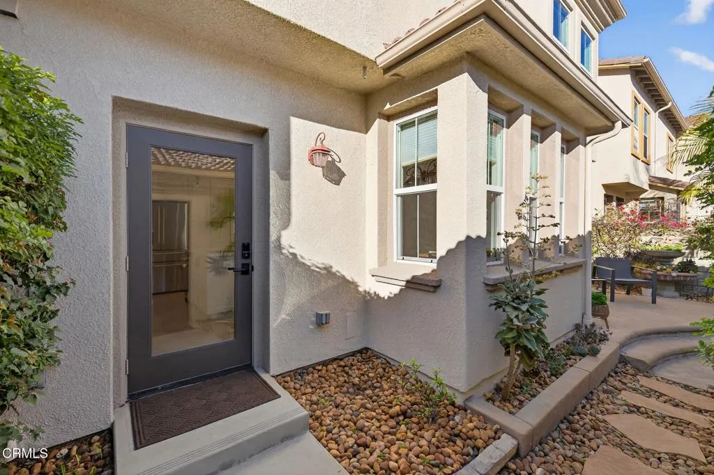 4320 Waterside Lane, Oxnard, California 93035 home-pic-43