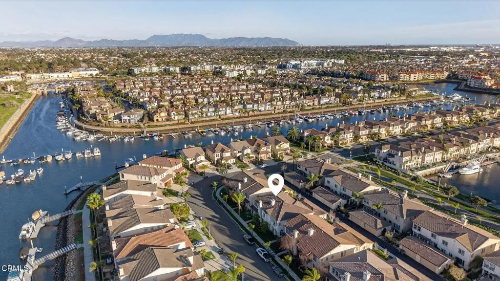 4320 Waterside Lane, Oxnard, California 93035 home-pic-52