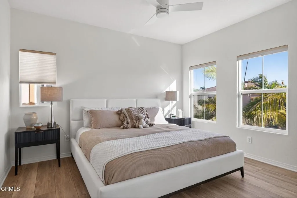 4320 Waterside Lane, Oxnard, California 93035 home-pic-35