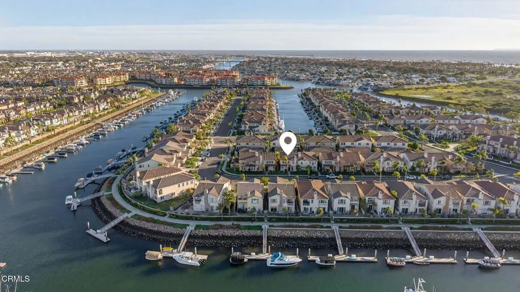 4320 Waterside Lane, Oxnard, California 93035 home-pic-53