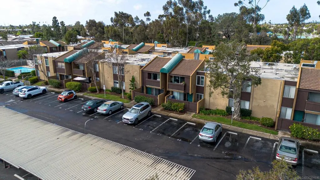 3454 Castle Glen Dr 134, San Diego, California 92123 home-pic-35