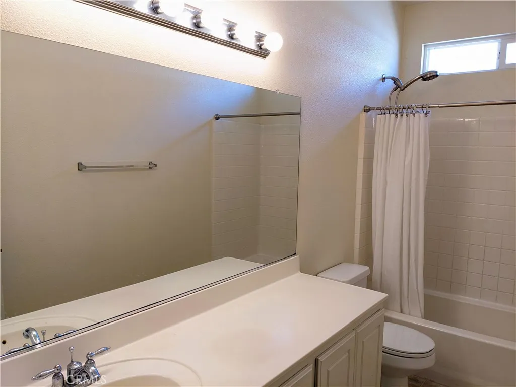 6490 Hunter Road, Eastvale, California 92880 home-pic-14