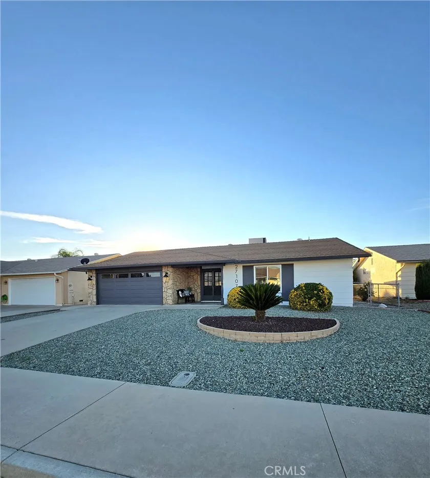 27107 Flagler Street, Menifee, California 92586 home-pic-2
